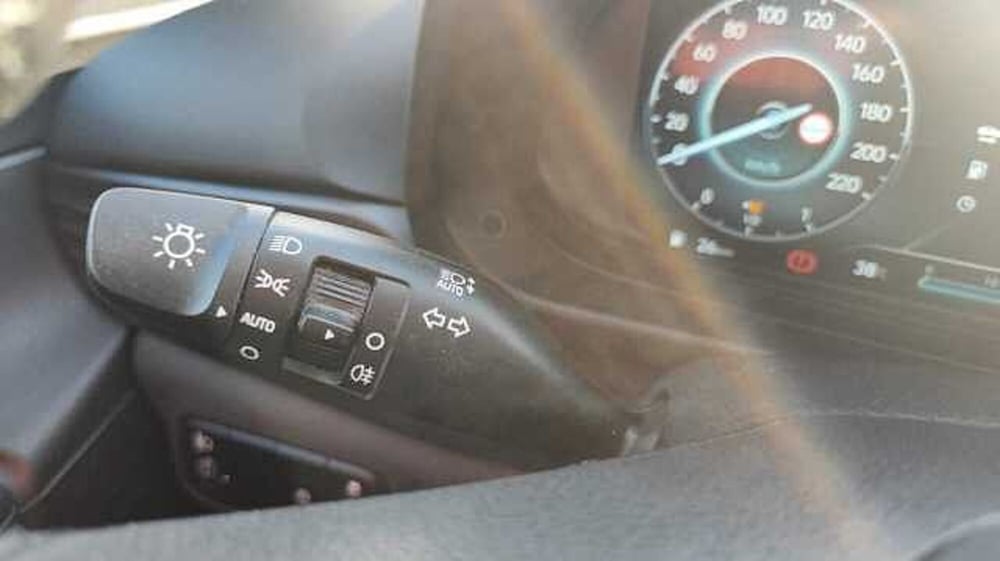 Hyundai Bayon usata a Firenze (18)