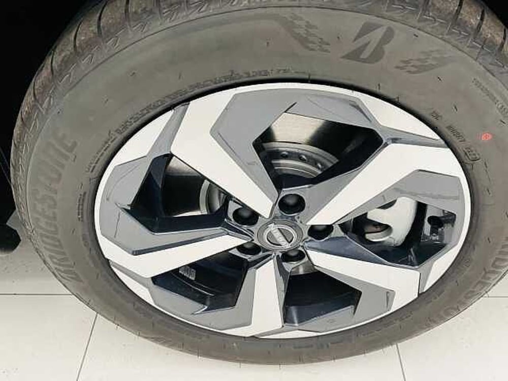 Nissan Qashqai usata a Milano (7)