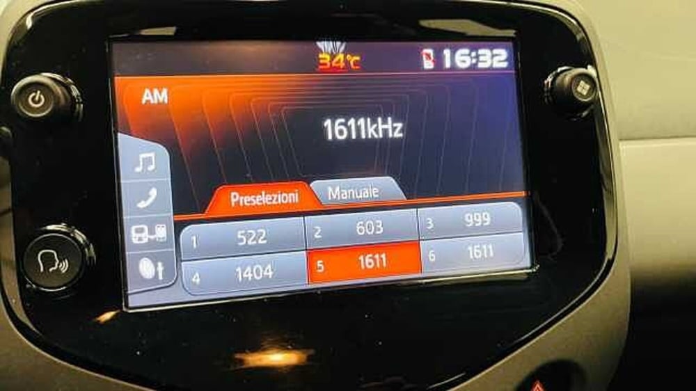 Toyota Aygo usata a Milano (10)