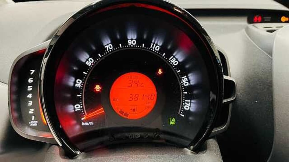 Toyota Aygo usata a Milano (8)
