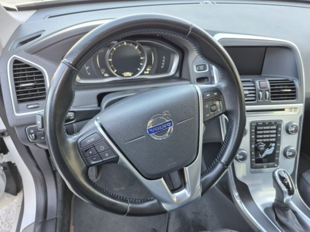 Volvo XC60 usata a Bologna (7)