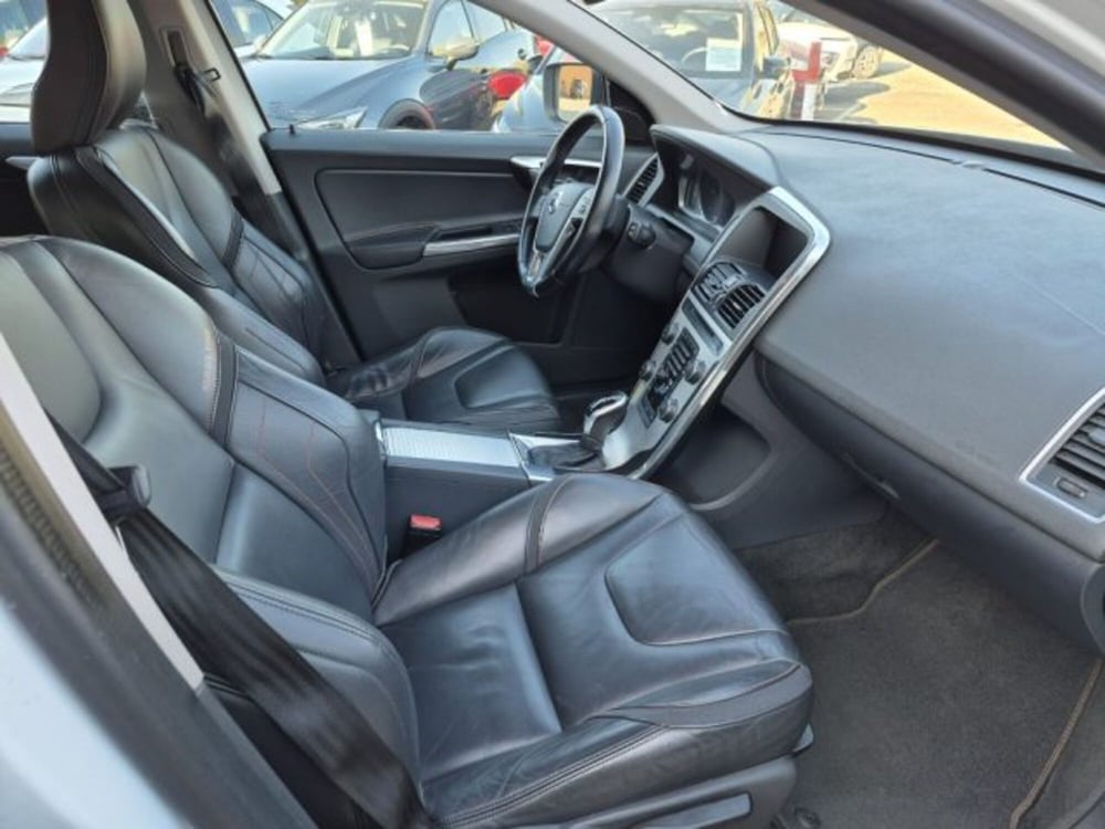 Volvo XC60 usata a Bologna (9)