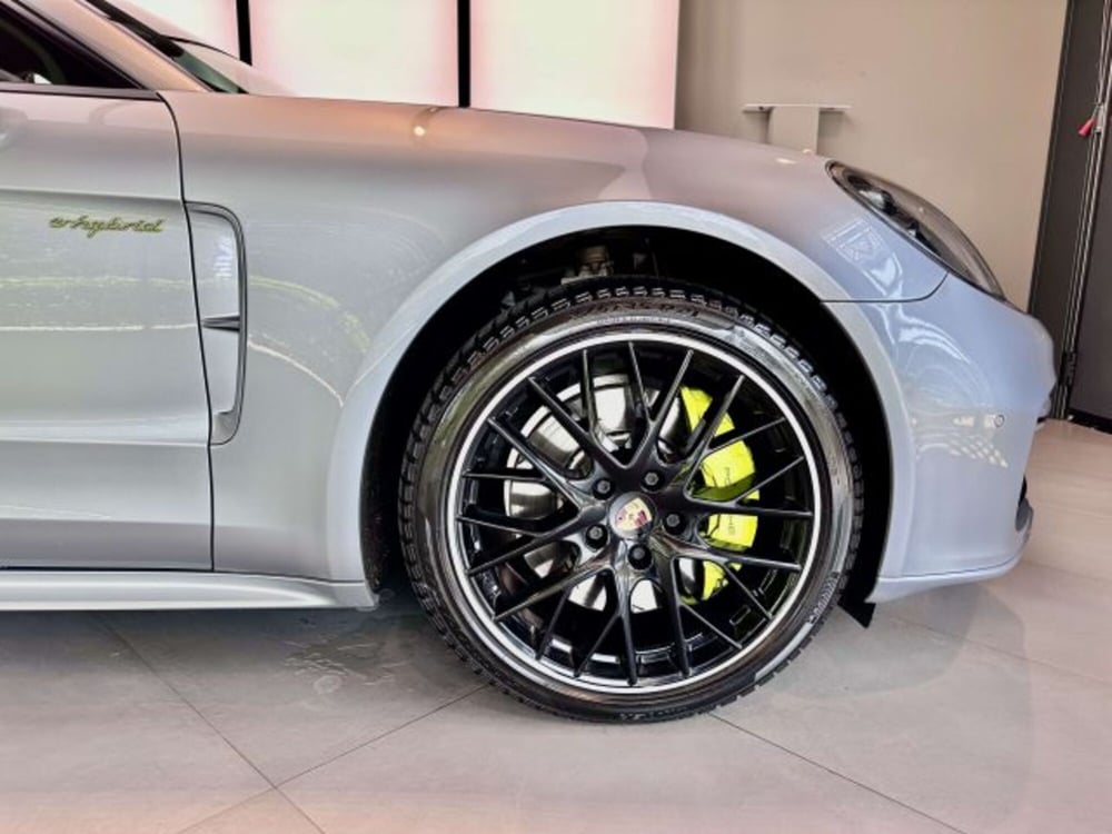 Porsche Panamera usata a Torino (4)