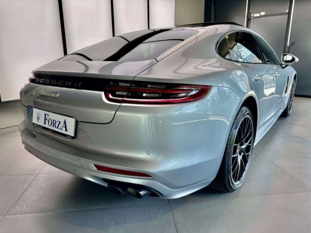 Porsche Panamera usata a Torino (6)