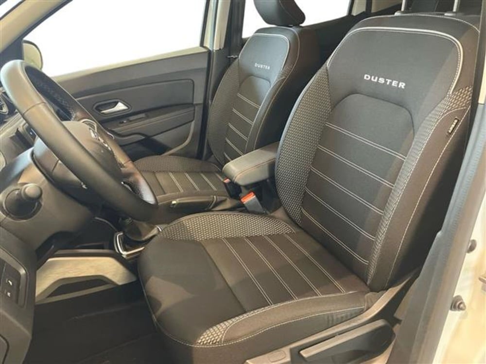 Dacia Duster usata a Como (10)