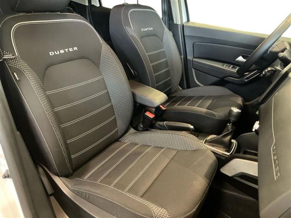Dacia Duster usata a Como (11)