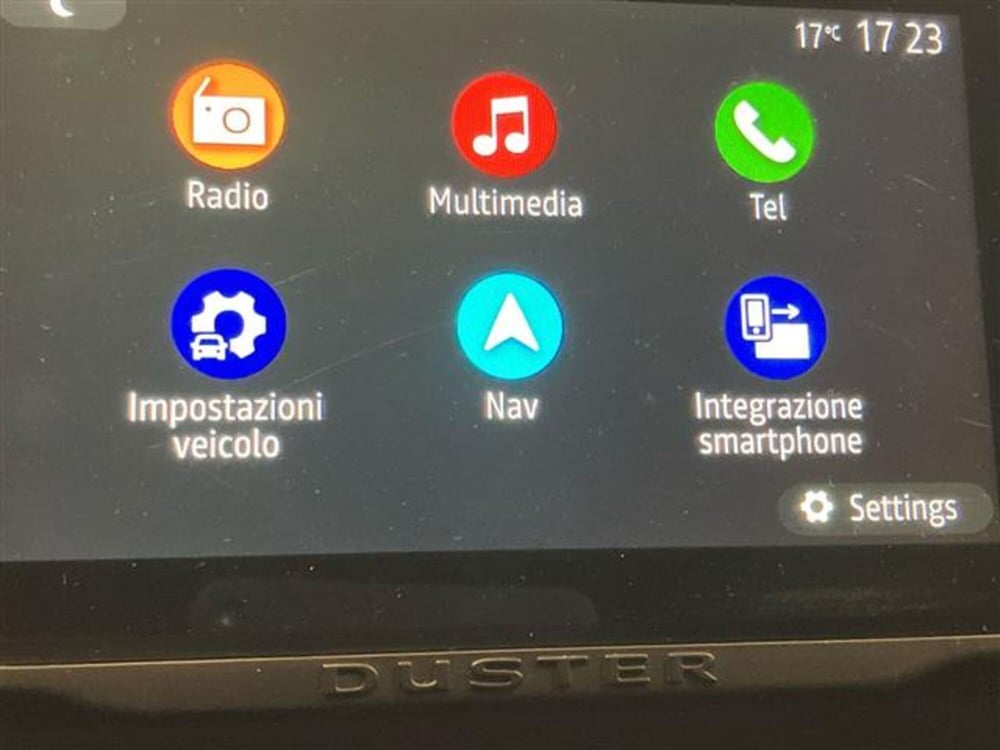 Dacia Duster usata a Como (13)
