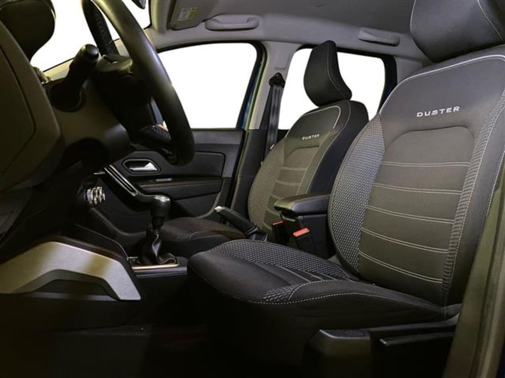 Dacia Duster usata a Como (10)