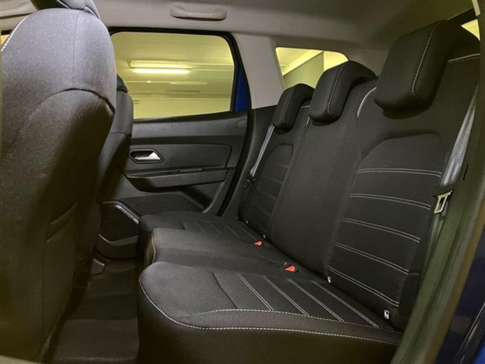 Dacia Duster usata a Como (12)