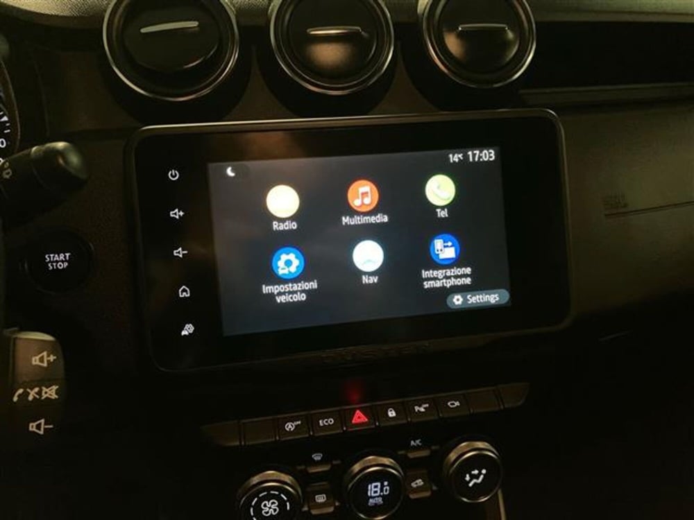 Dacia Duster usata a Como (13)