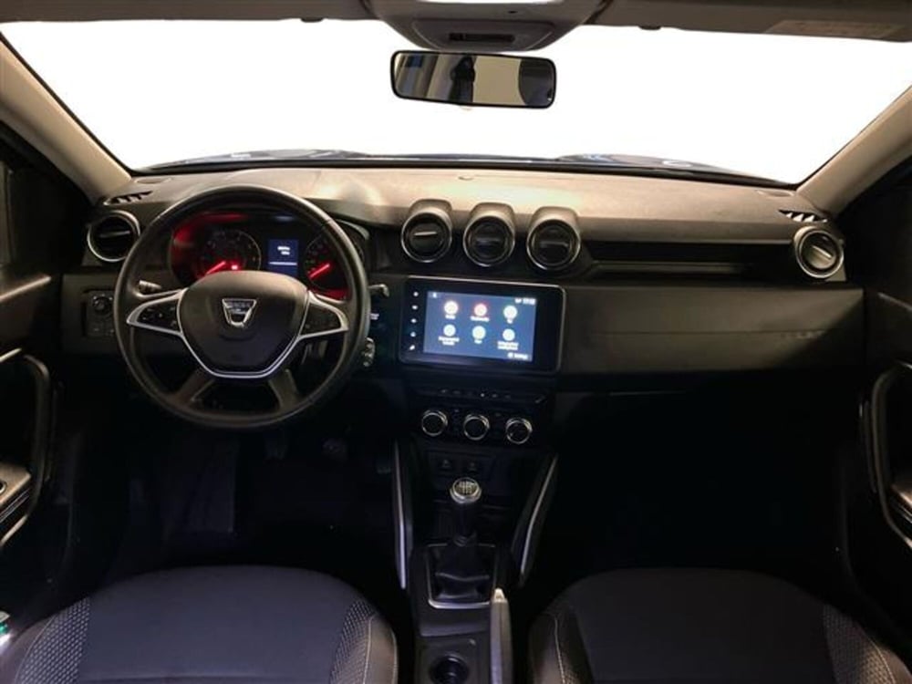 Dacia Duster usata a Como (9)