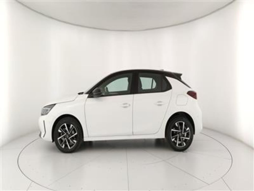 Opel Corsa nuova a Bari (3)