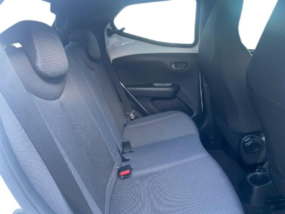 Toyota Aygo usata a Vercelli (8)