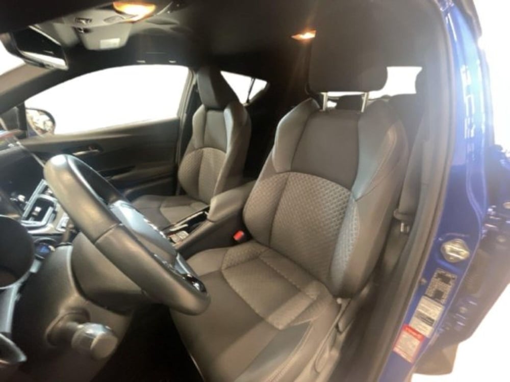 Toyota Toyota C-HR usata a Vercelli (12)