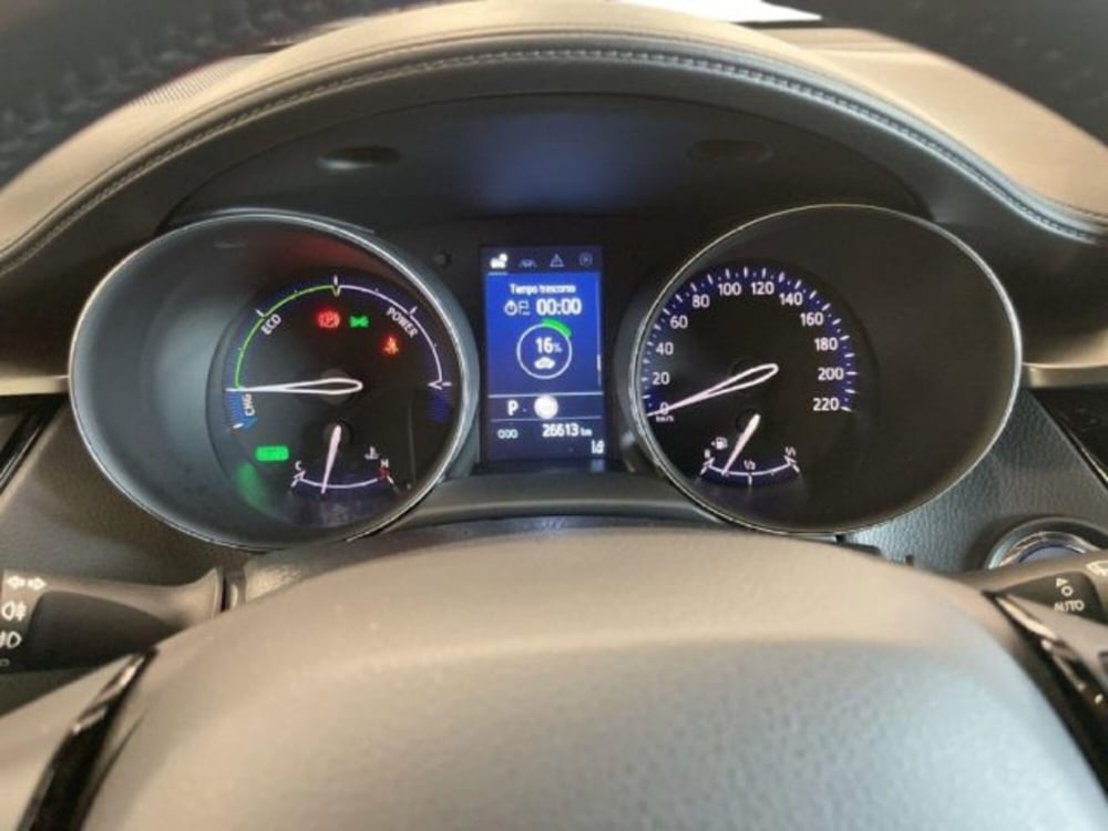 Toyota Toyota C-HR usata a Vercelli (13)