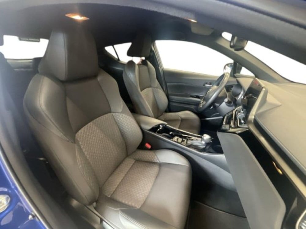 Toyota Toyota C-HR usata a Vercelli (7)