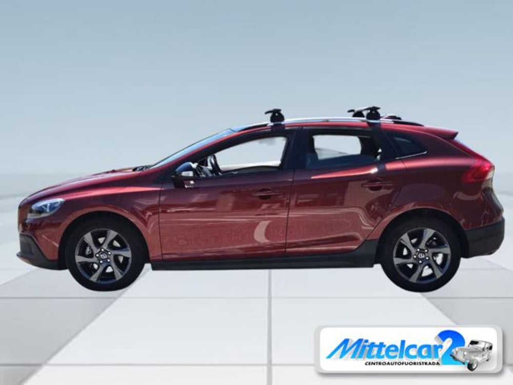 Volvo V40 Cross Country usata a Udine (7)