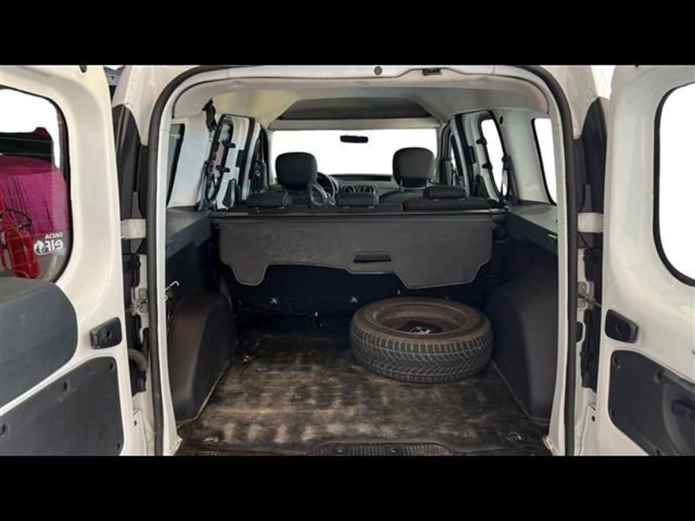 Dacia Dokker usata a Firenze (9)