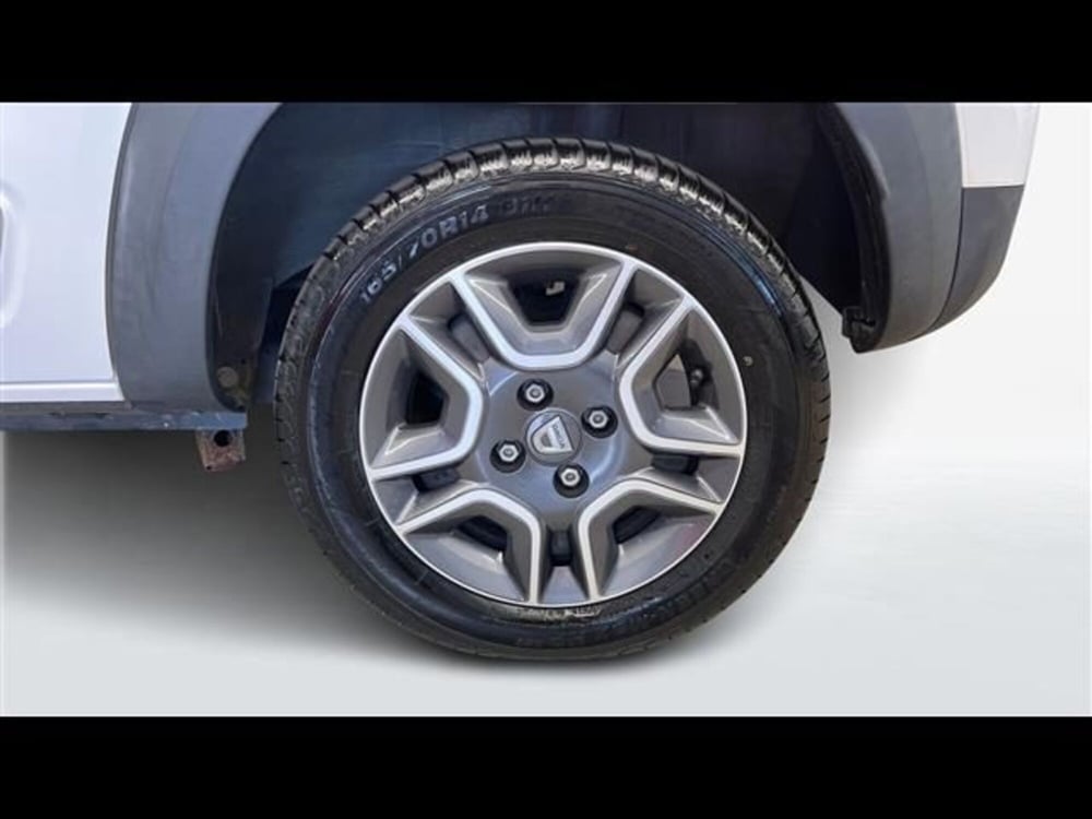 Dacia Spring usata a Firenze (13)