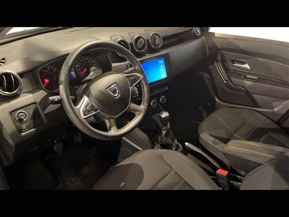 Dacia Duster usata a Firenze (10)