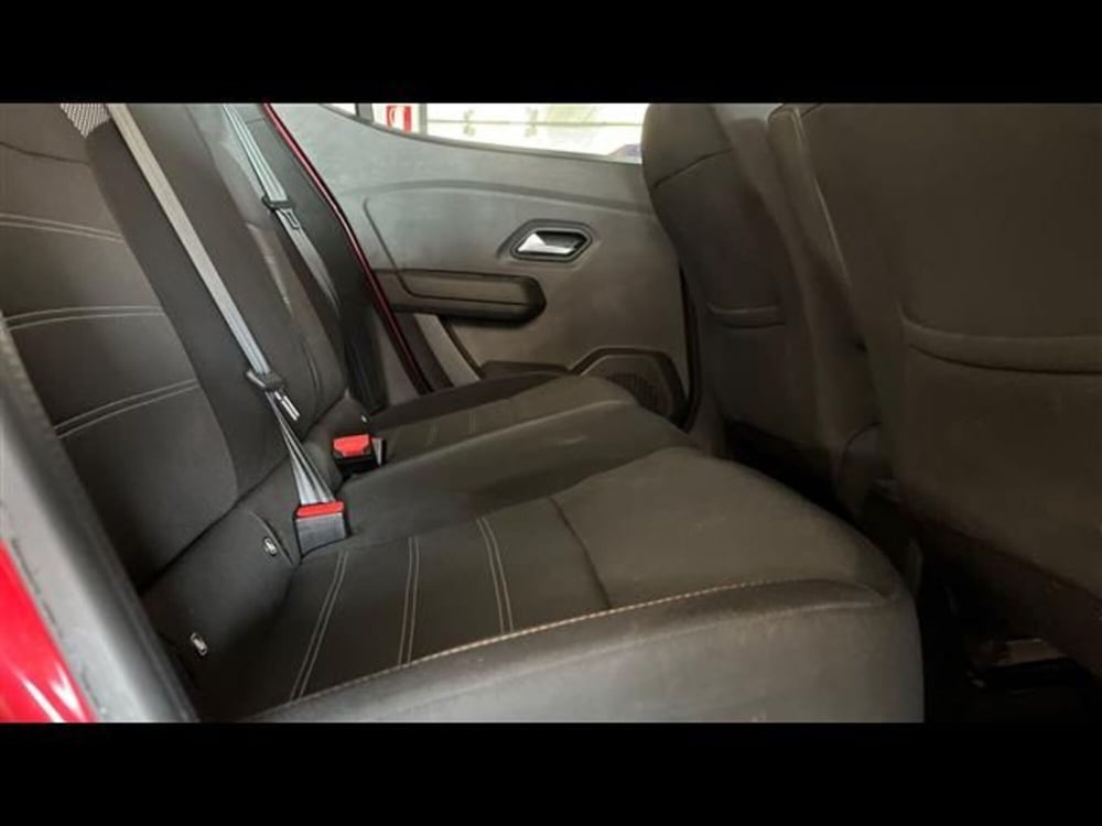 Dacia Sandero usata a Firenze (14)