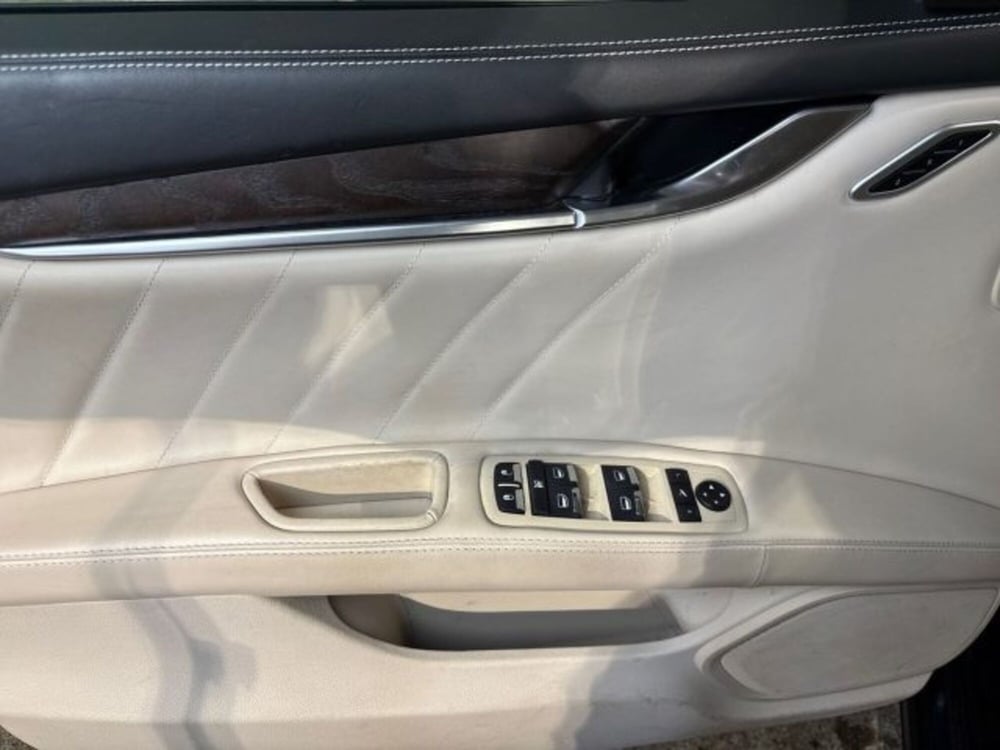 Maserati Ghibli usata a Bologna (10)
