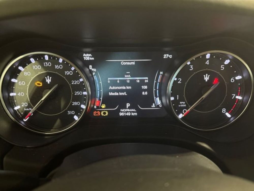 Maserati Ghibli usata a Bologna (17)