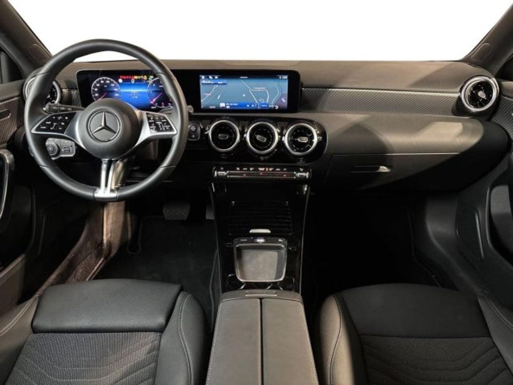 Mercedes-Benz Classe A Sedan usata a Bologna (9)