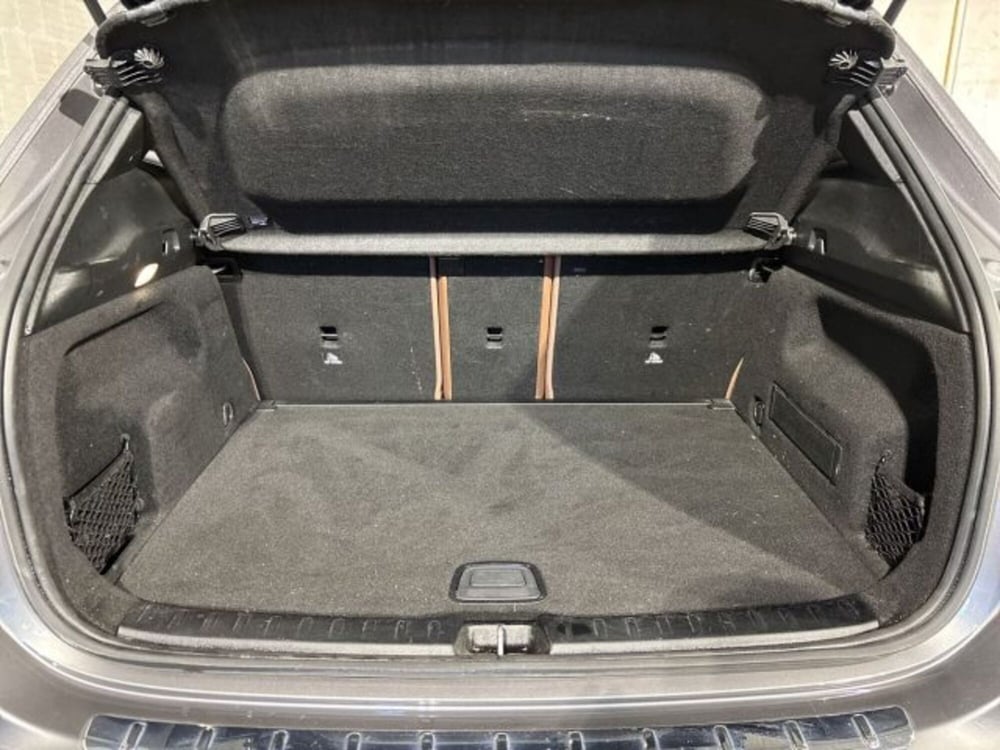 Mercedes-Benz GLA SUV usata a Bologna (8)