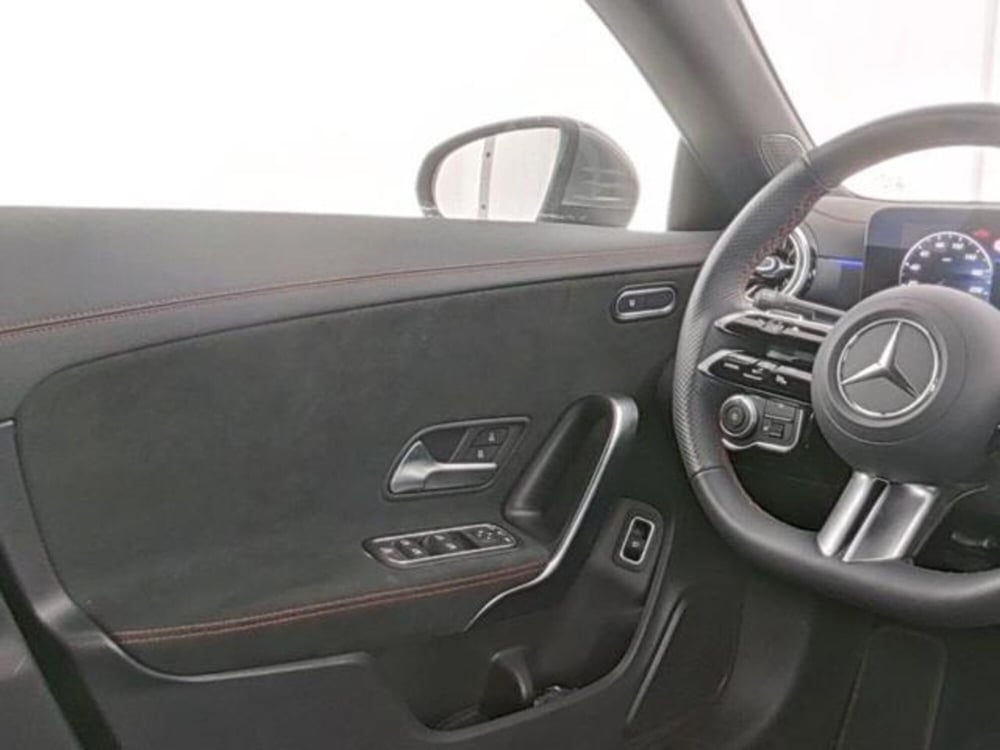 Mercedes-Benz CLA usata a Milano (9)