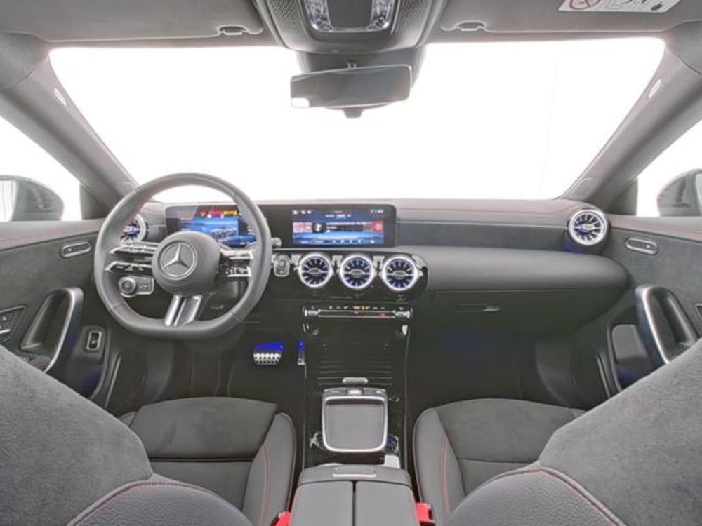 Mercedes-Benz CLA usata a Milano (4)