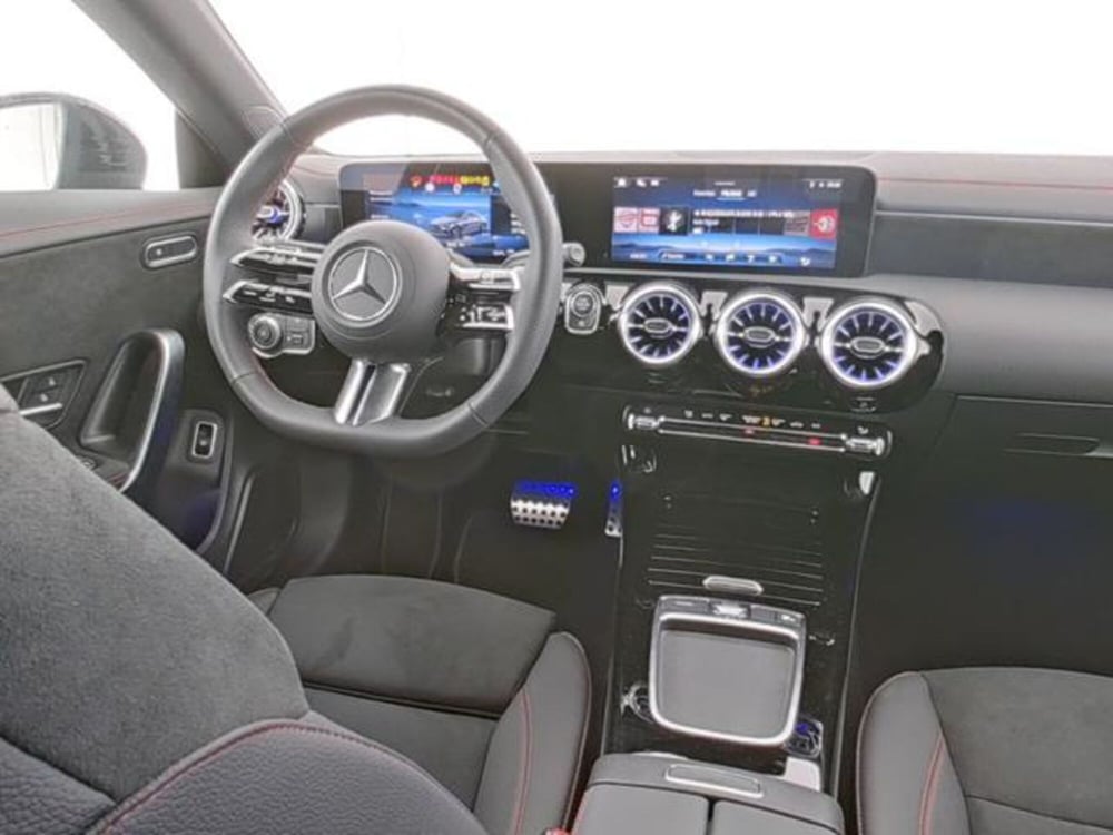 Mercedes-Benz CLA usata a Milano (5)