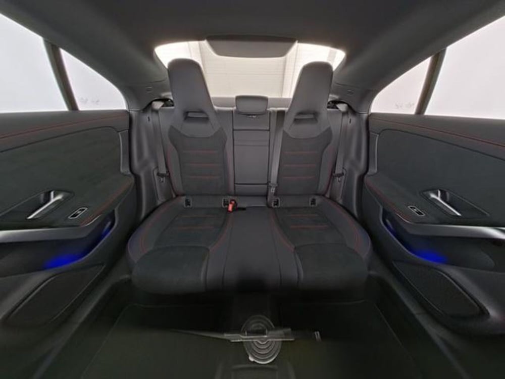 Mercedes-Benz CLA usata a Milano (8)