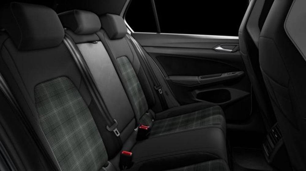 Volkswagen Golf usata a Milano (10)