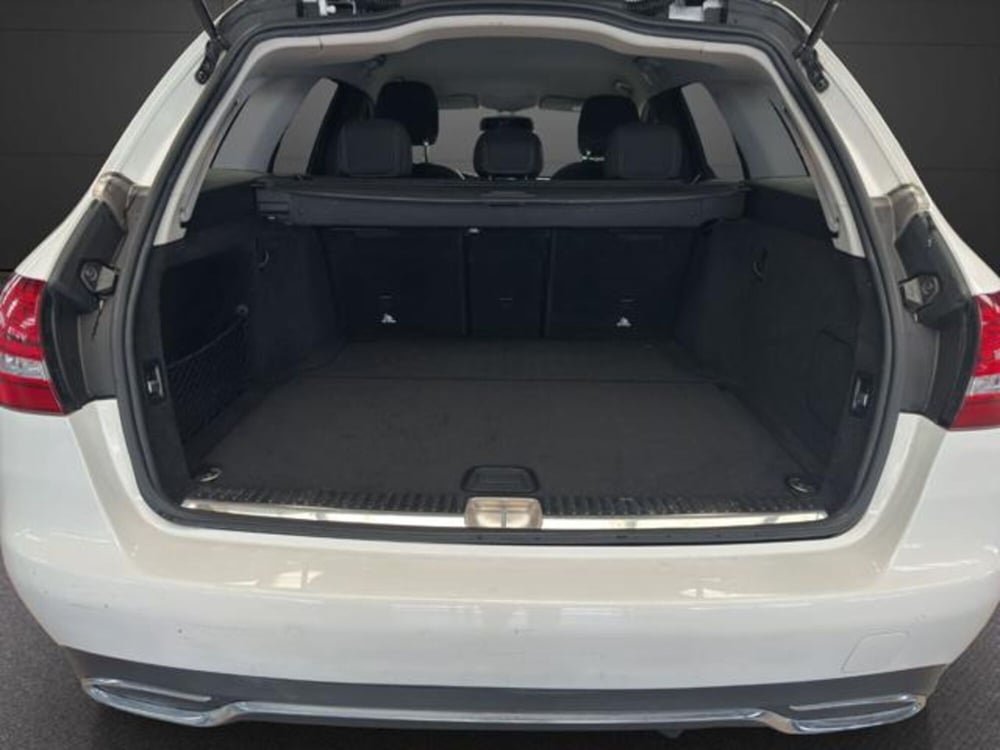 Mercedes-Benz Classe C Station Wagon usata a Milano (12)