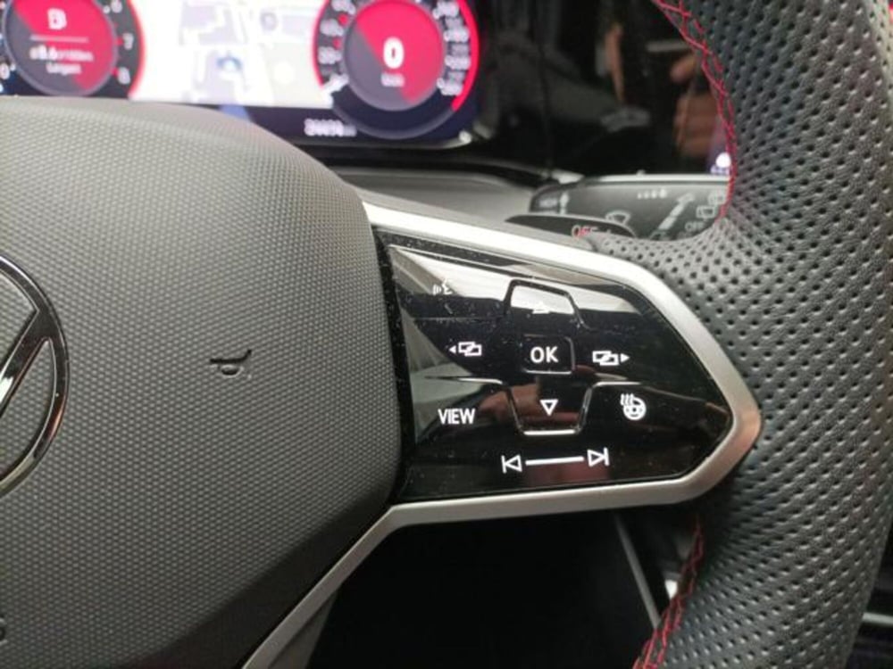Volkswagen Golf usata a Milano (14)