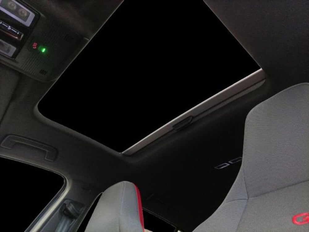 Volkswagen Golf usata a Milano (18)