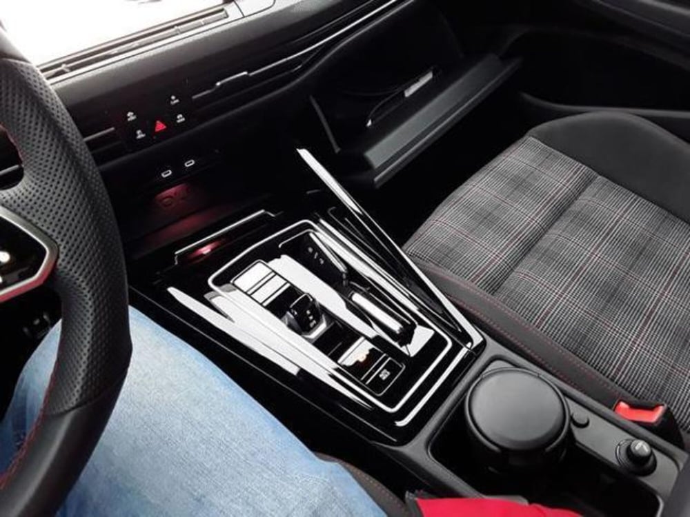 Volkswagen Golf usata a Milano (8)