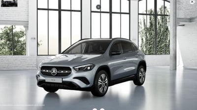 Mercedes-Benz GLA SUV 200 Progressive Advanced Plus auto del 2024 usata a Magenta
