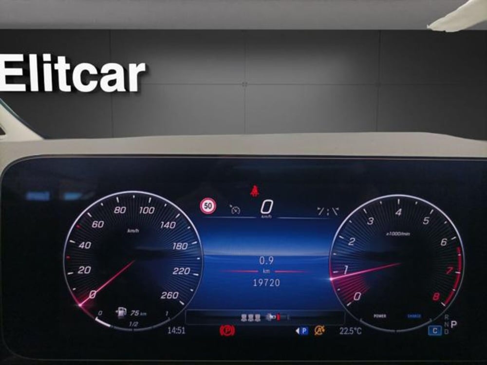 Mercedes-Benz GLA SUV usata a Milano (16)