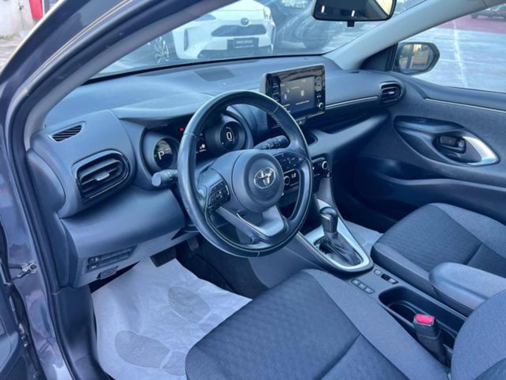 Toyota Yaris usata a Roma (6)