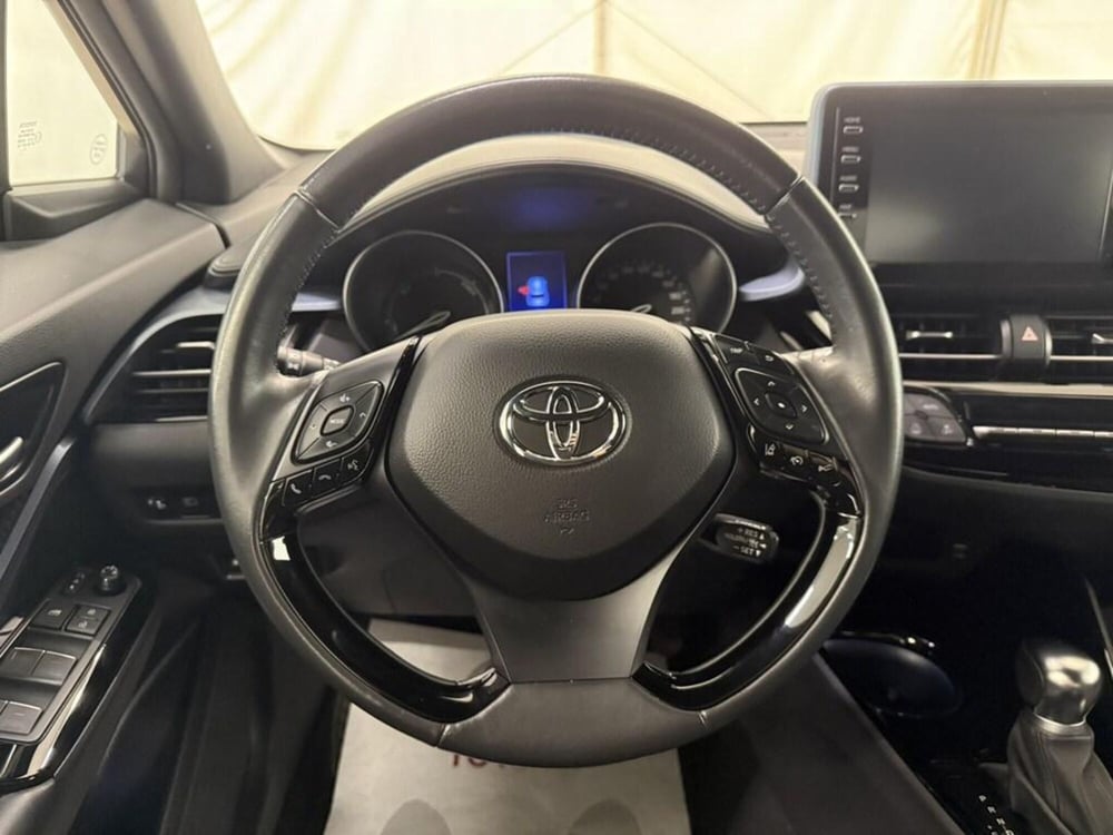 Toyota Toyota C-HR usata a Monza e Brianza (8)