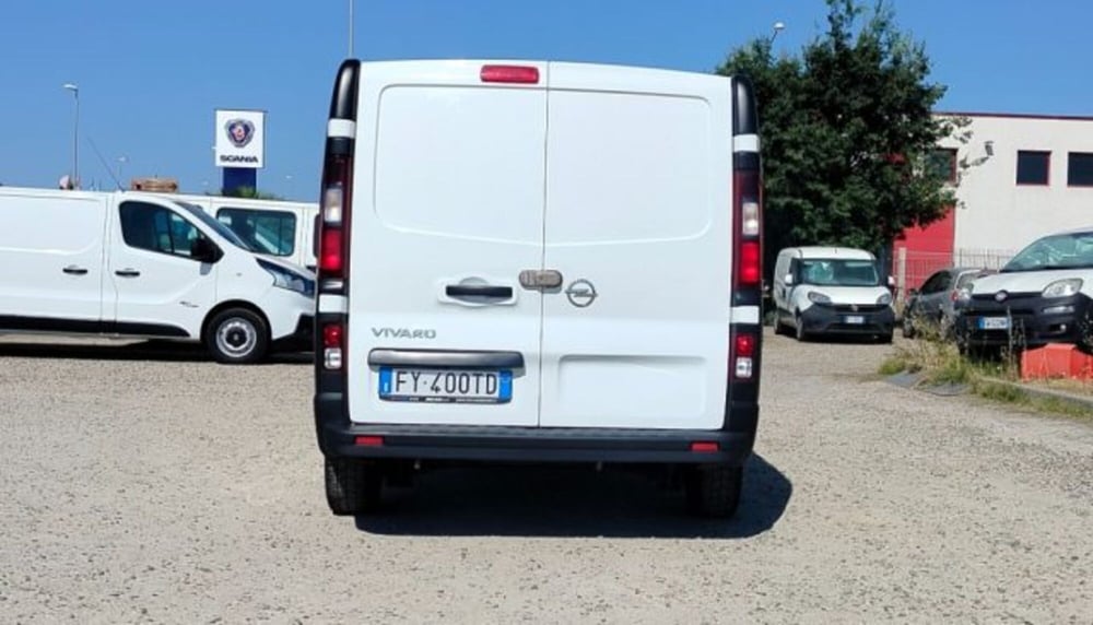 Opel Vivaro Furgone usata a Oristano (3)