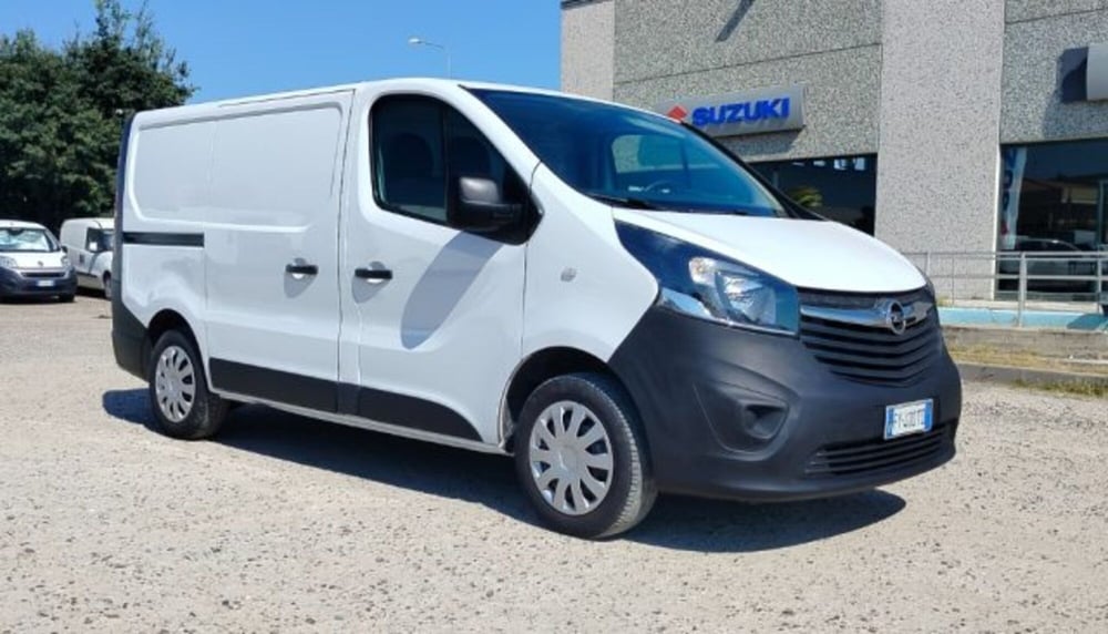Opel Vivaro Furgone usata a Oristano