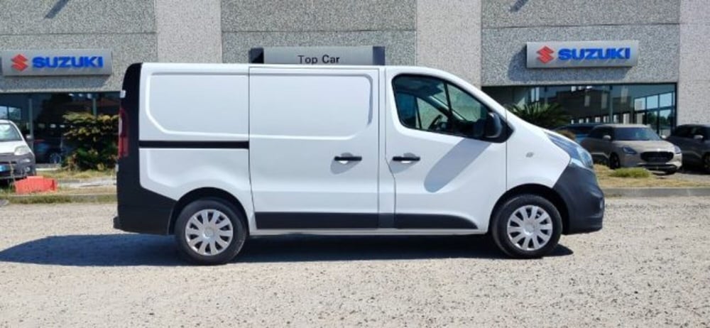 Opel Vivaro Furgone usata a Oristano (10)