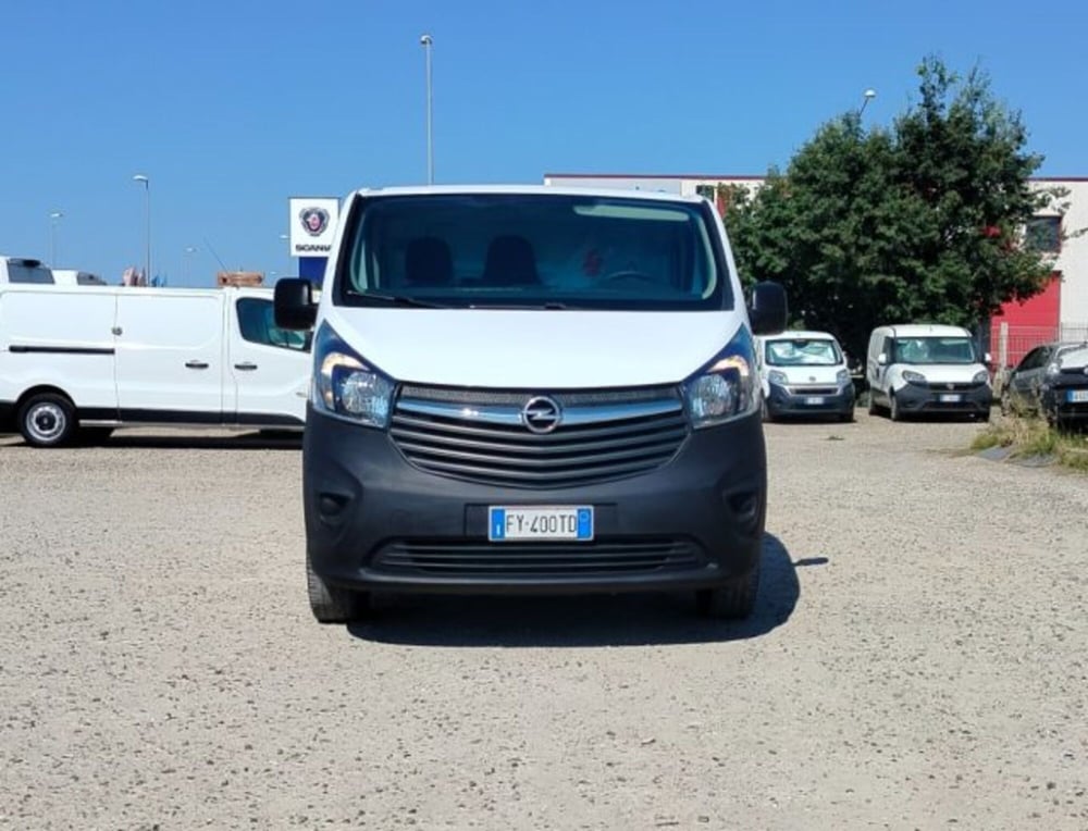 Opel Vivaro Furgone usata a Oristano (5)