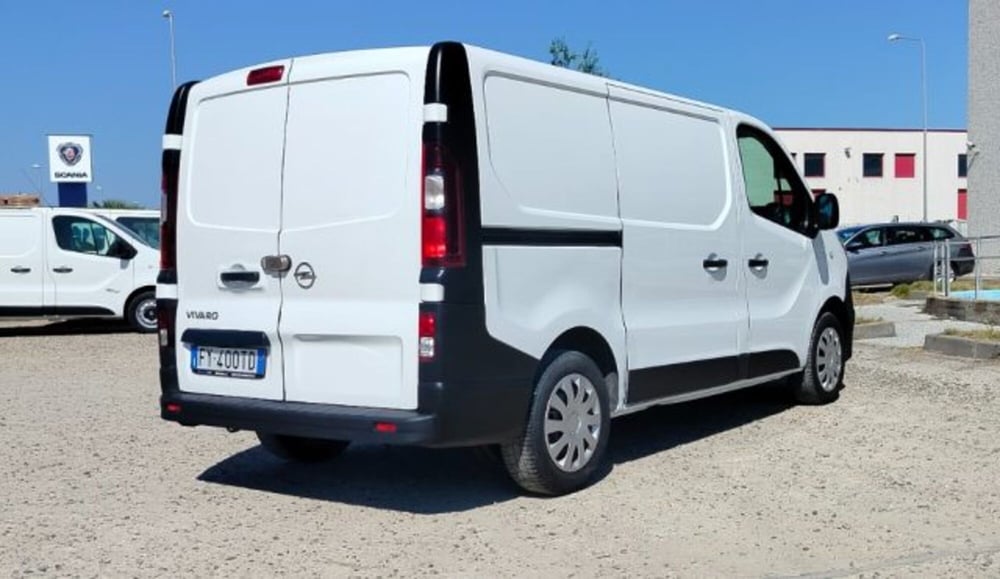 Opel Vivaro Furgone usata a Oristano (7)