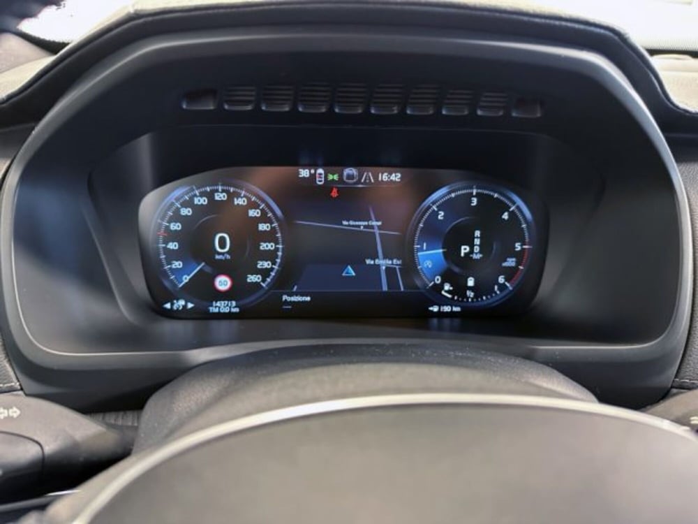 Volvo XC90 usata a Modena (14)