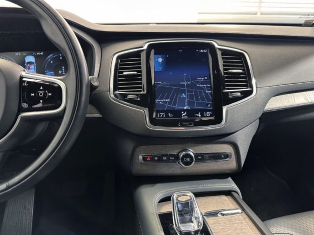 Volvo XC90 usata a Modena (8)