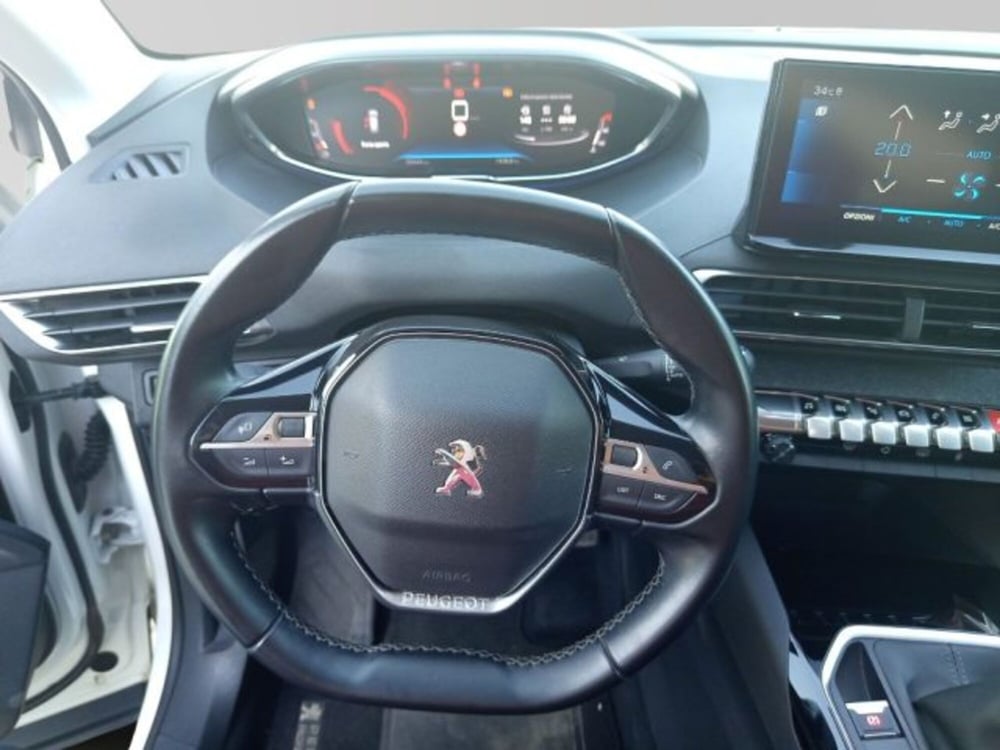 Peugeot 3008 usata a Frosinone (13)